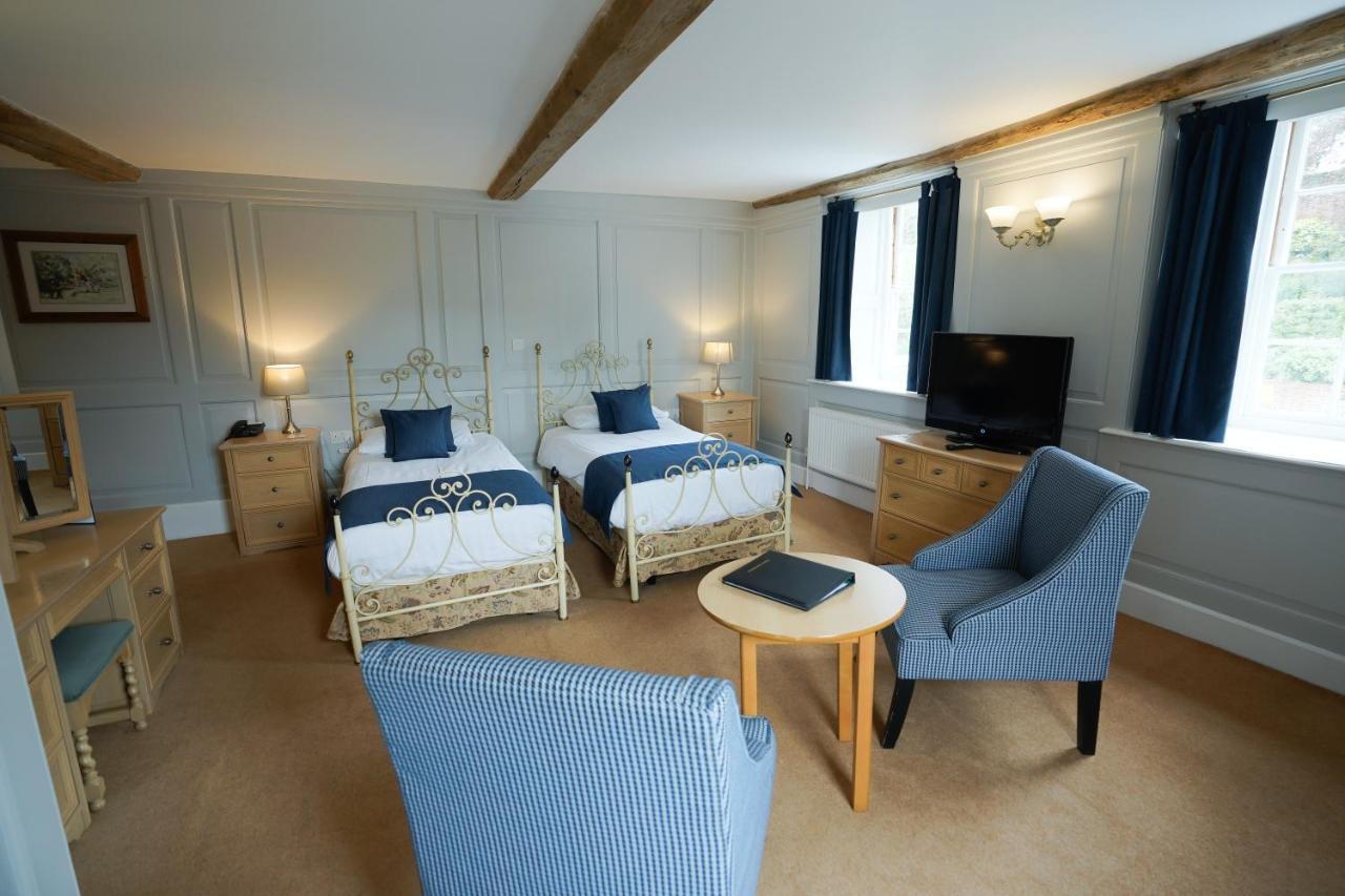 Hotel Waveney House 3*