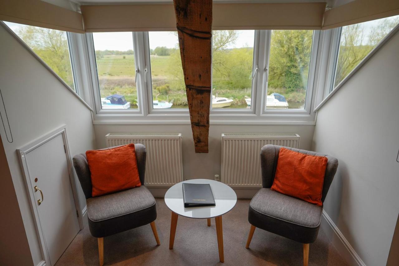 Waveney House Hotel 3*