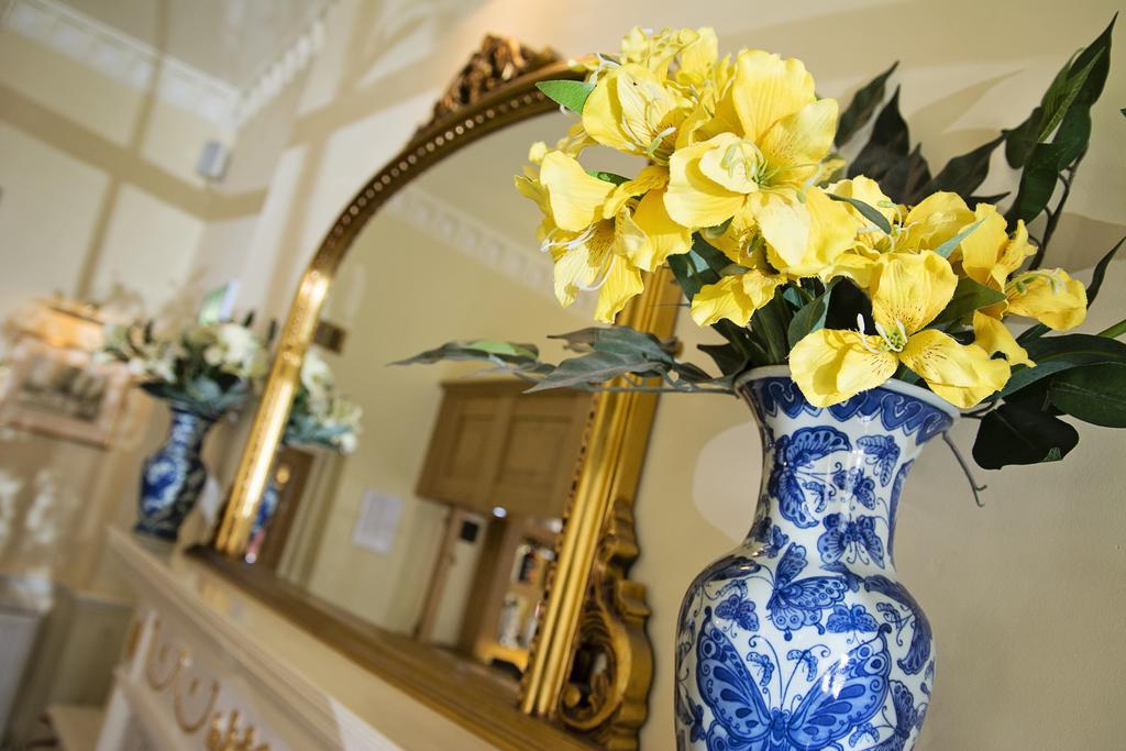 Waveney House Hotel
