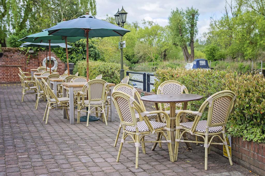 Hotel Waveney House